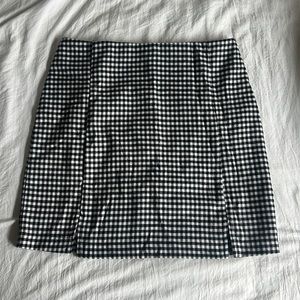 Mini Skirt with slit